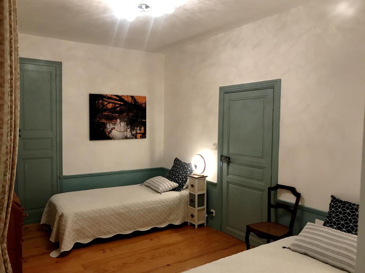 Domaine Des Chabriers Bed and Breakfast Ourches Eksteriør billede