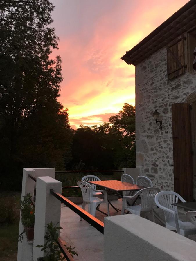 Domaine Des Chabriers Bed and Breakfast Ourches Eksteriør billede